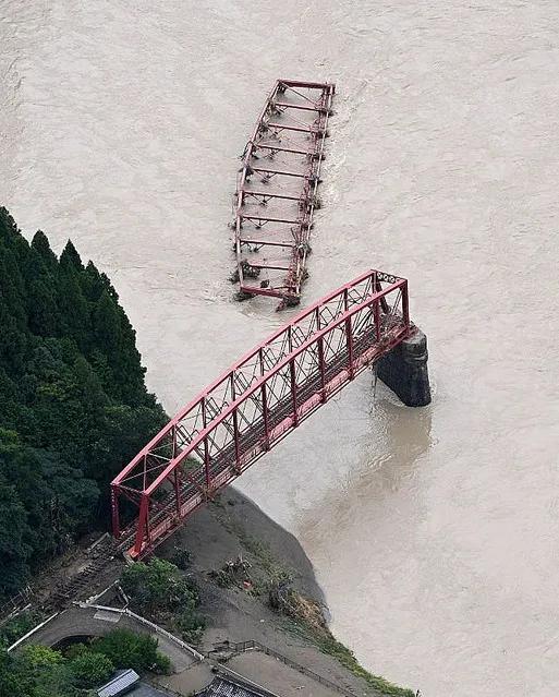 日本暴雨最新情况及应对与防护详细步骤指南